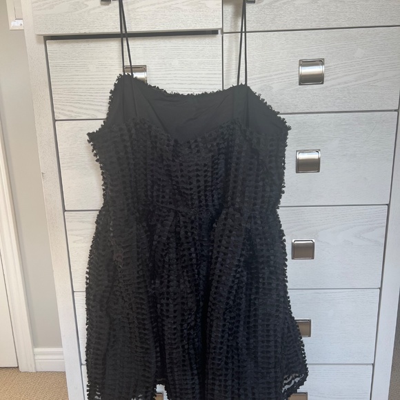 H&M Chic Black Textured Dress Size L - Picture 5 of 7
